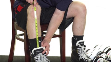 How to Size a Hockey Shin Guard 