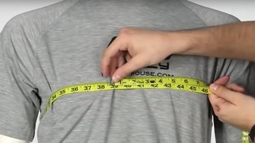 How to Size a Hockey Shoulder Pad