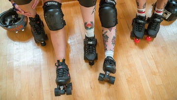 How to Choose Knee Pads for Roller Derby