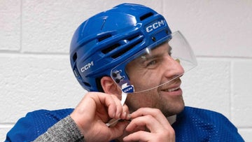 CCM Tacks 920 Hockey Helmet