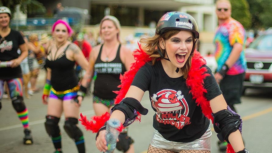 How to Choose a Helmet for Roller Derby