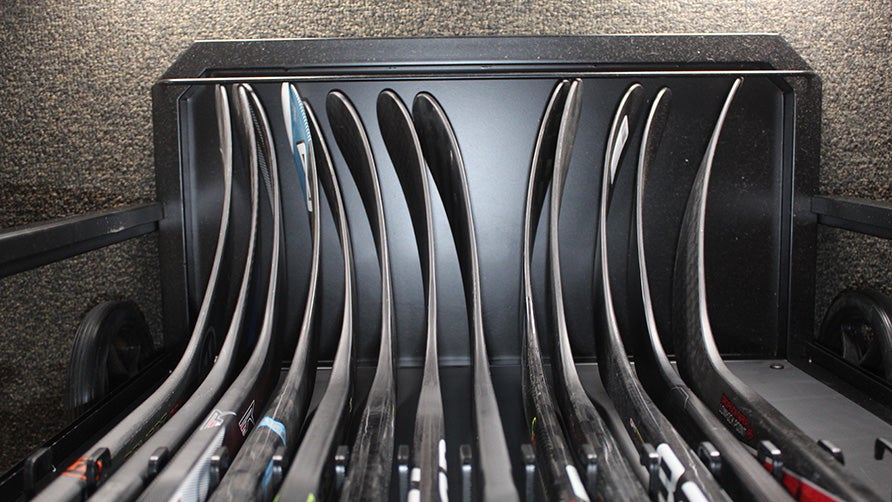 How to Select a Hockey Stick Blade Curve