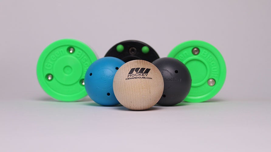 How to Select a Training Puck or Ball