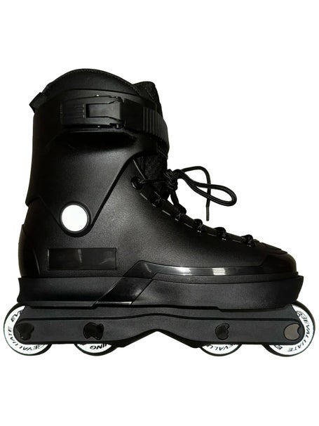TNEC 58 x R3EVALUATE Skates - Black
