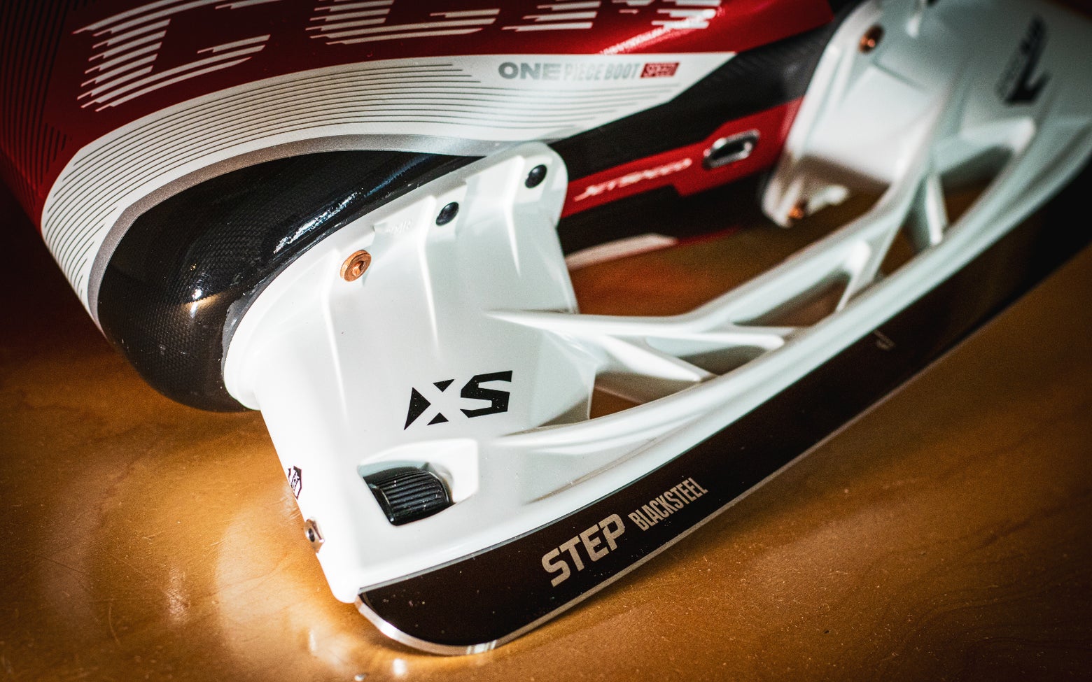 How to Select a Hockey Skate Blade and Holder Ice Warehouse