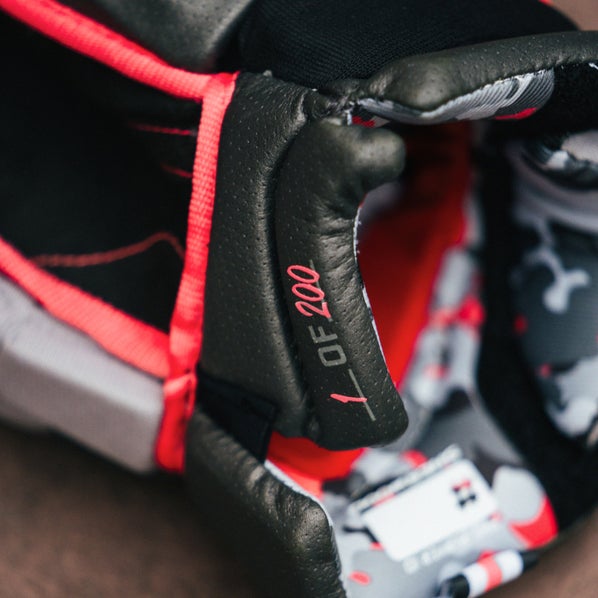 Sherwood x Staple Pigeon Glove graphic
