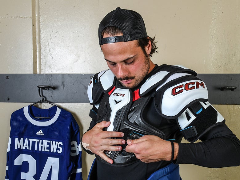 Best Hockey Shoulder Pads for Elite, Performance and Recreational